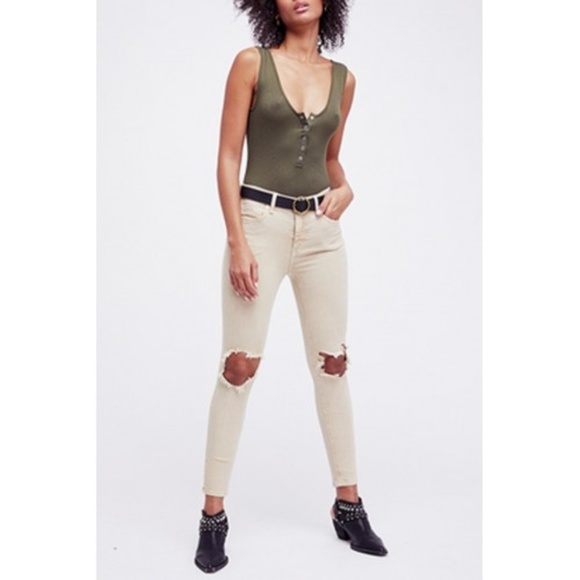 Free People Denim - NWT Free People High Waist Busted Knee Skinny Jean